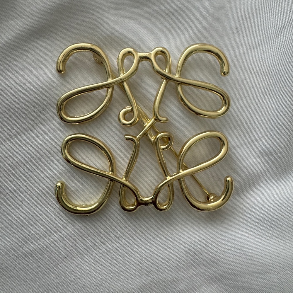 Puzzle Brooch